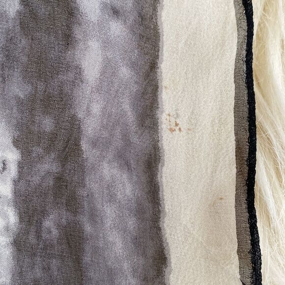 Diesel Abstract Black and Gray Silk Scarf 28 x 28” logo printed Art to Wear Emo - Picture 3 of 5